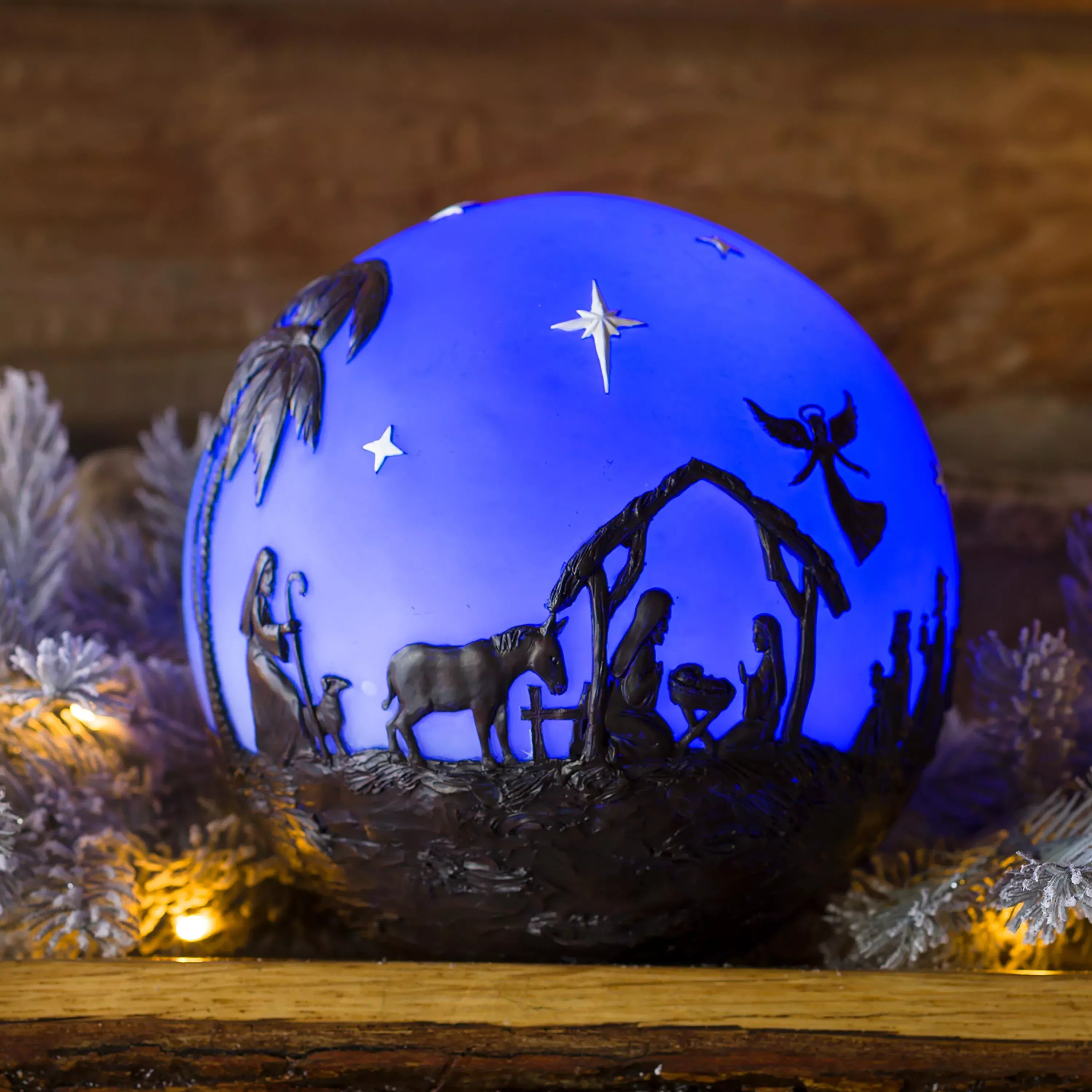 Glowing 3D Christmas Nativity Globe
