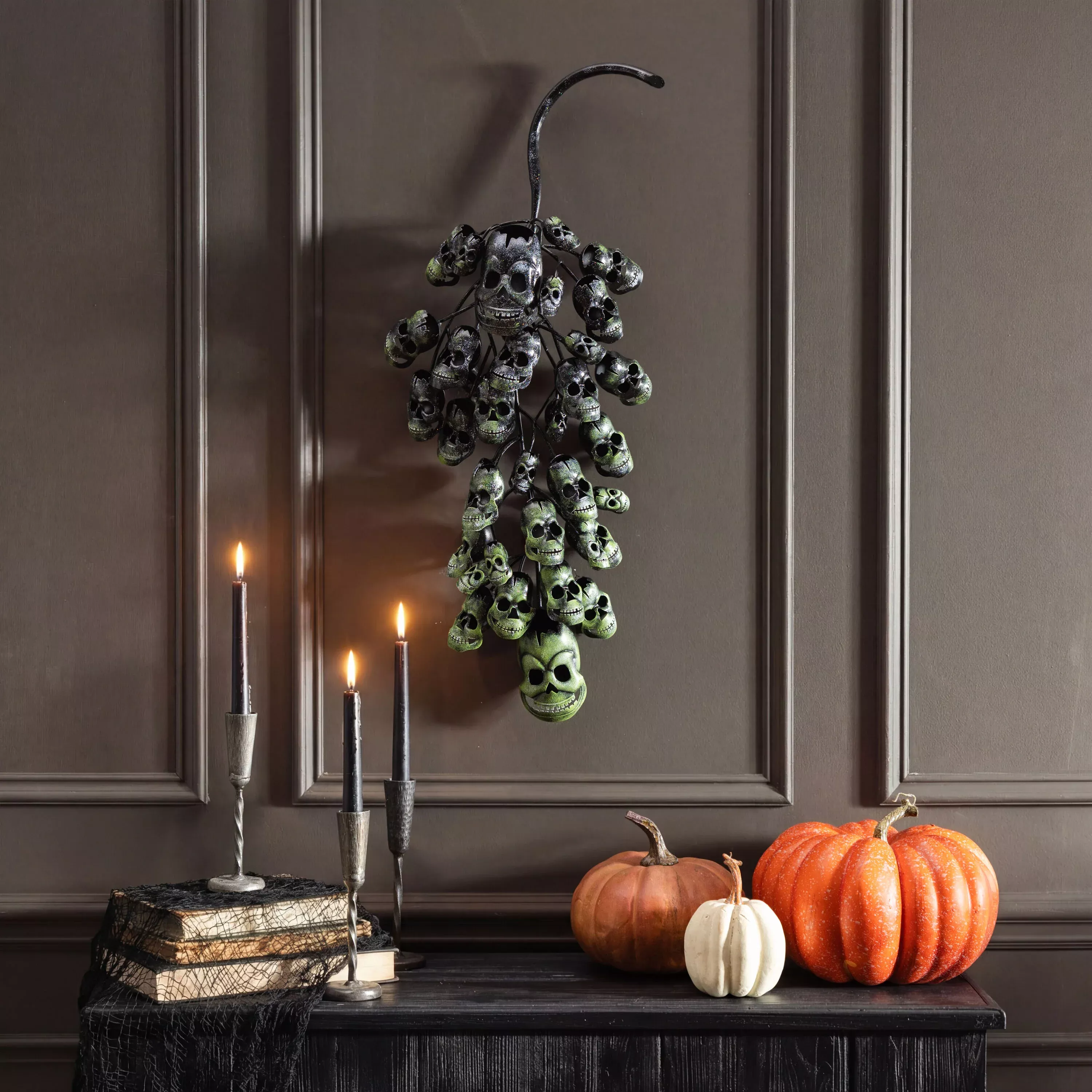 Metal Skulls Halloween Swag