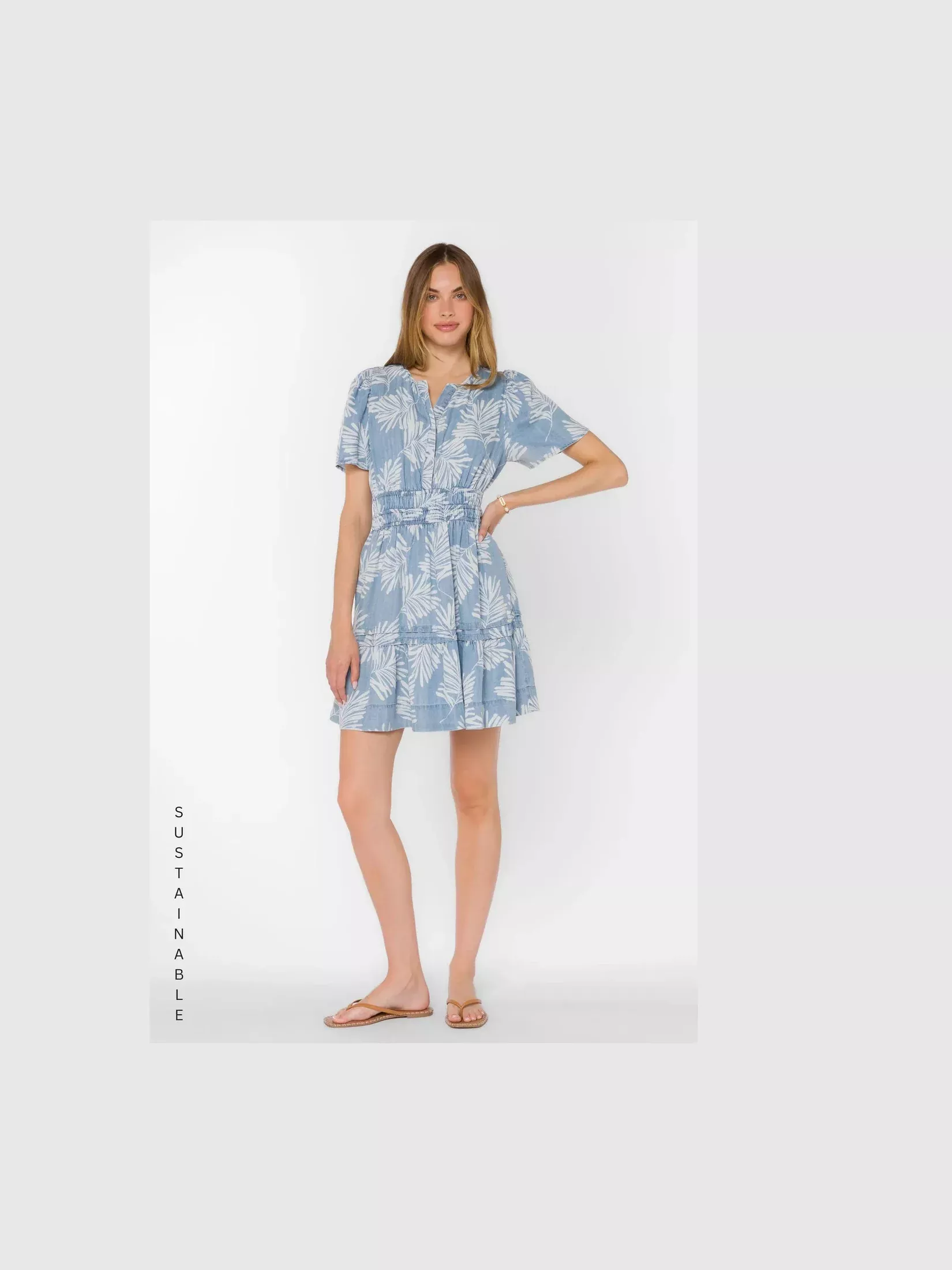 Stilla Dress